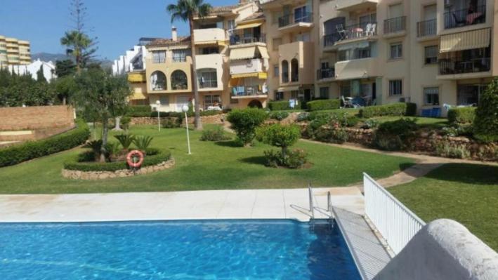 Carihuela Un Dormitorio Junto Al Mar Apartment Torremolinos Luaran gambar